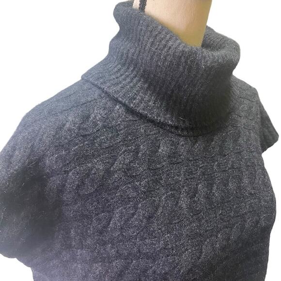 NWT Noble Wilde Merino Possum Sweater Size XS Charcoal Gray Cable Knit - Picture 5 of 12